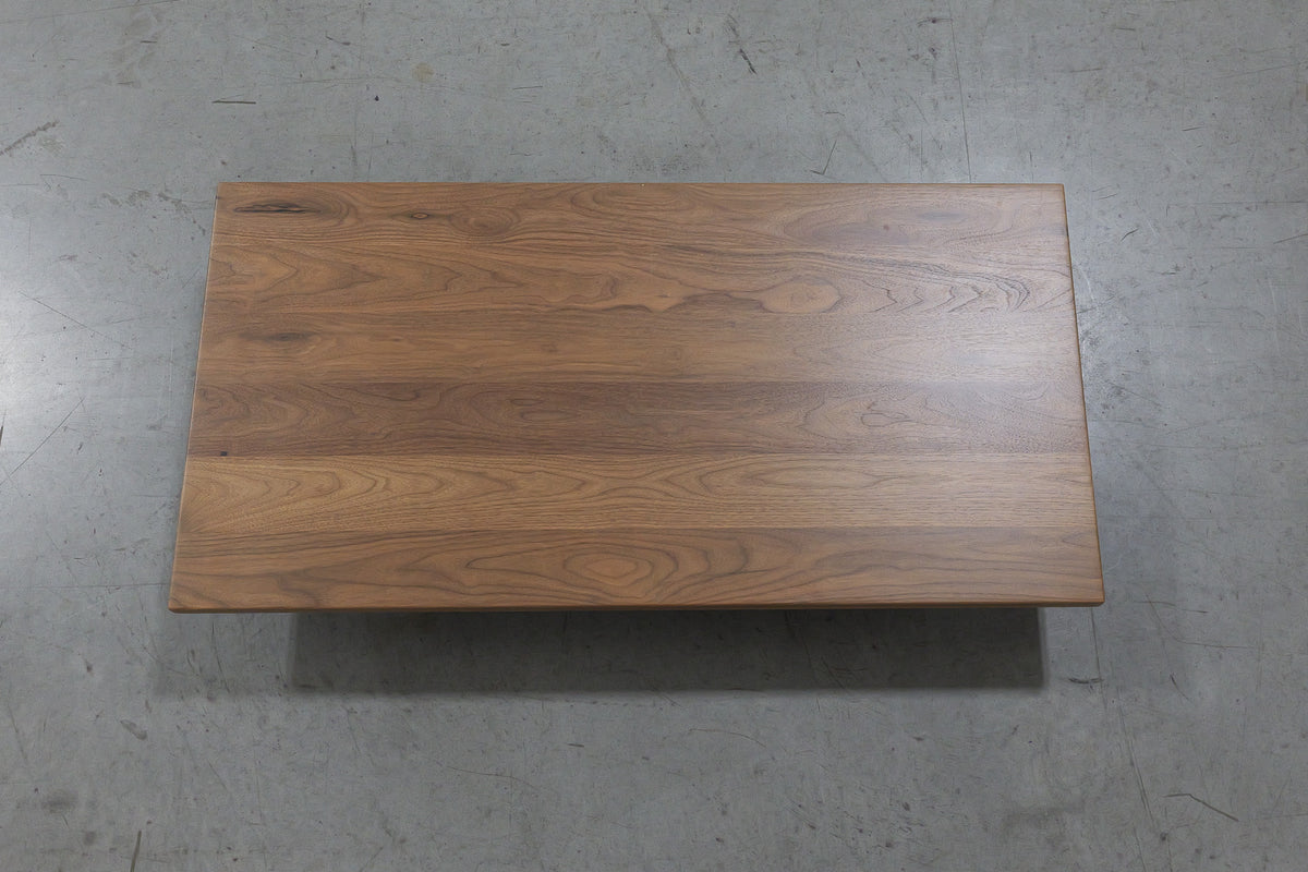 Walnut top No. 29